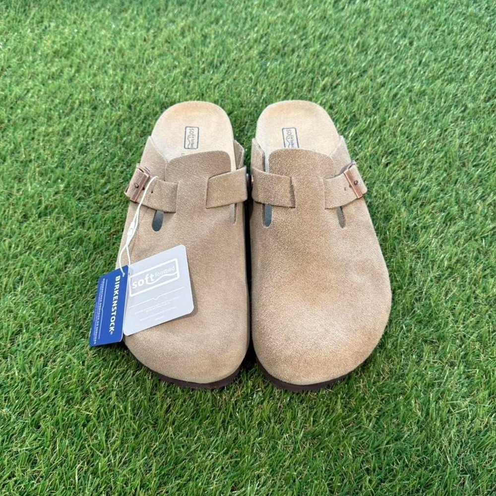 (43) Birkenstock Boston Taupe suede clogs Men's 10, Women's 12